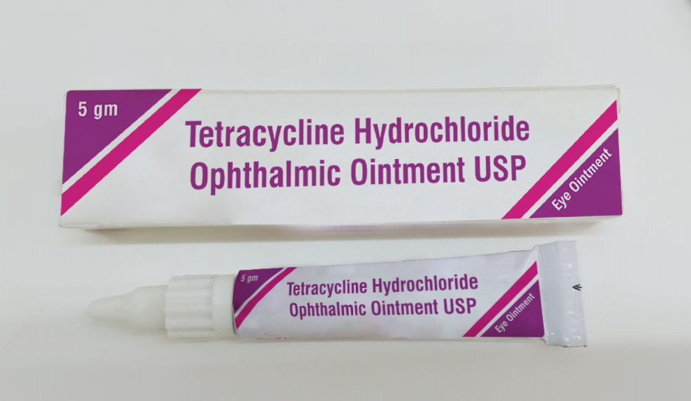 Tetracycline Hydrochloride Ointment